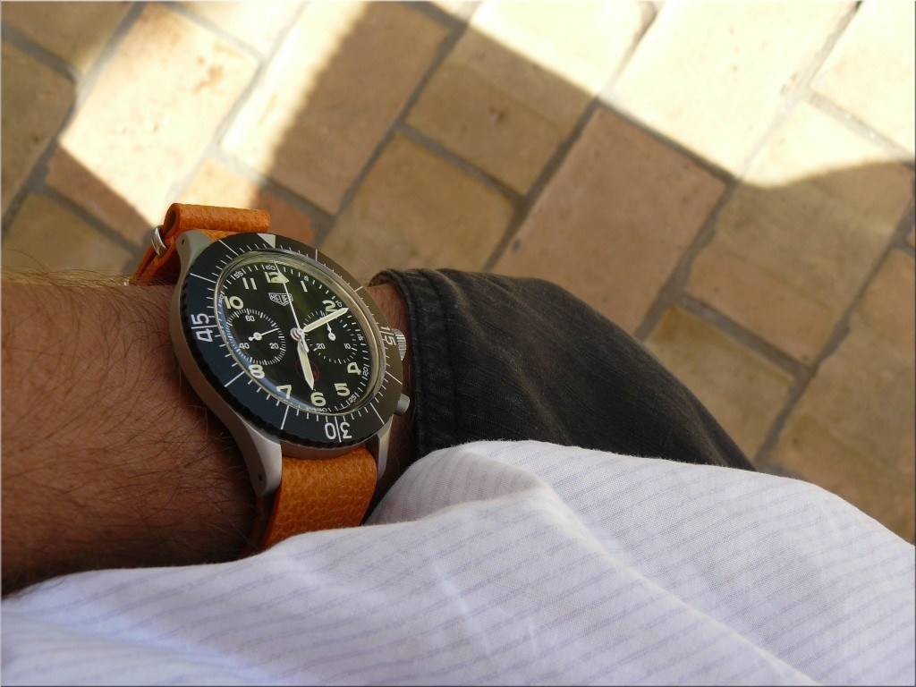 flieger - Feu de vos montres d'aviateur, ou inspirées du monde aéronautique - Page 10 7AF9044D-7D5D-4A42-A426-6E4157C491B7